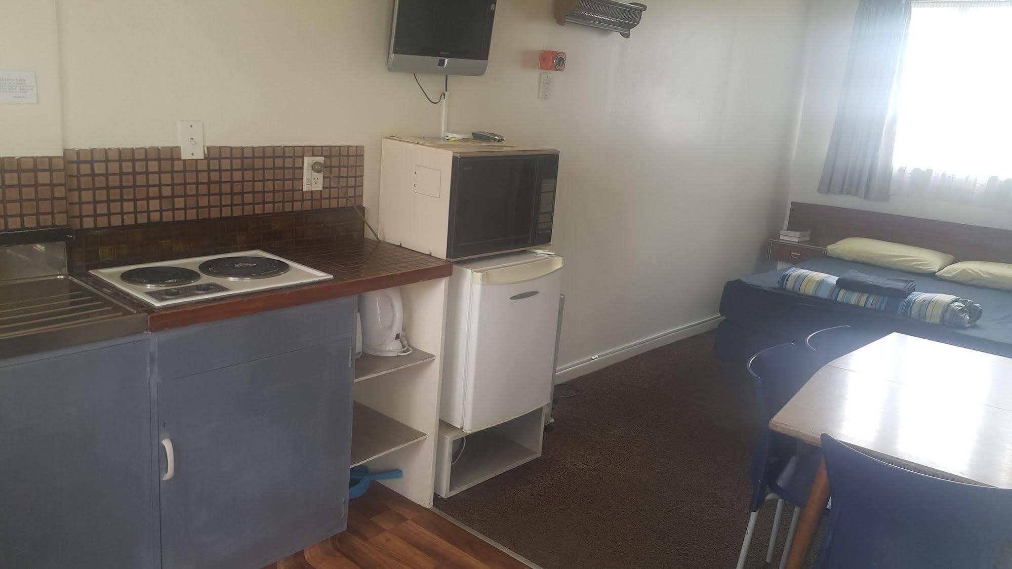 Camellia Court Family Motel Taupo