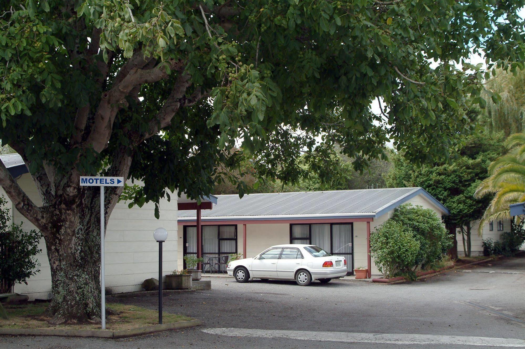 Camellia Court Family 3* Taupo