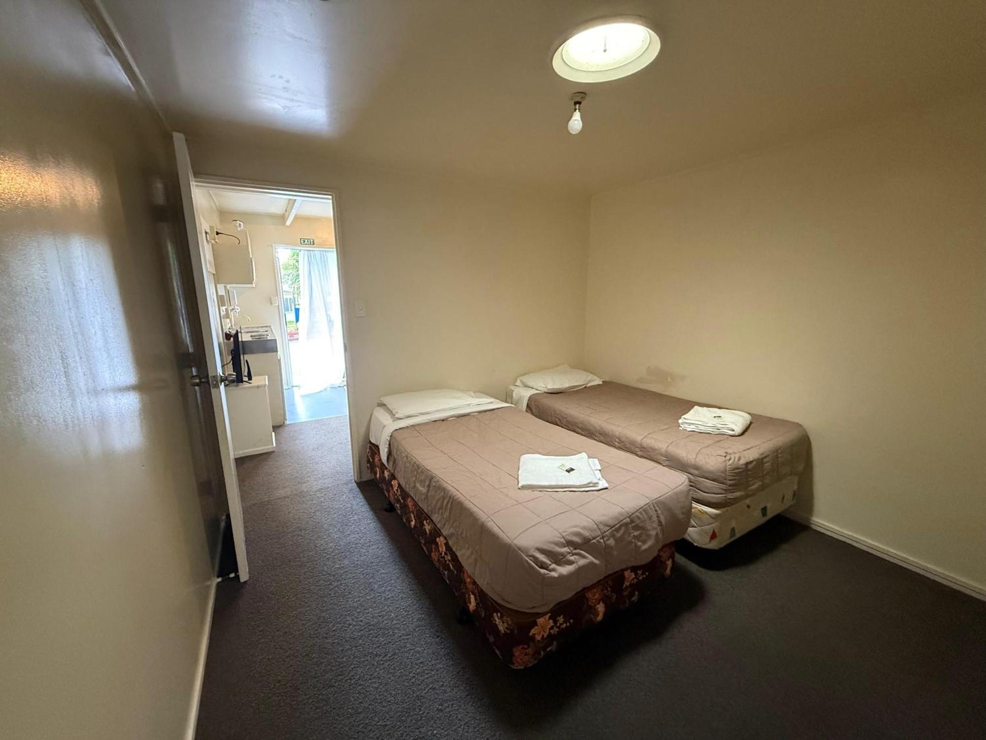 Motel Camellia Court Family Tauposee